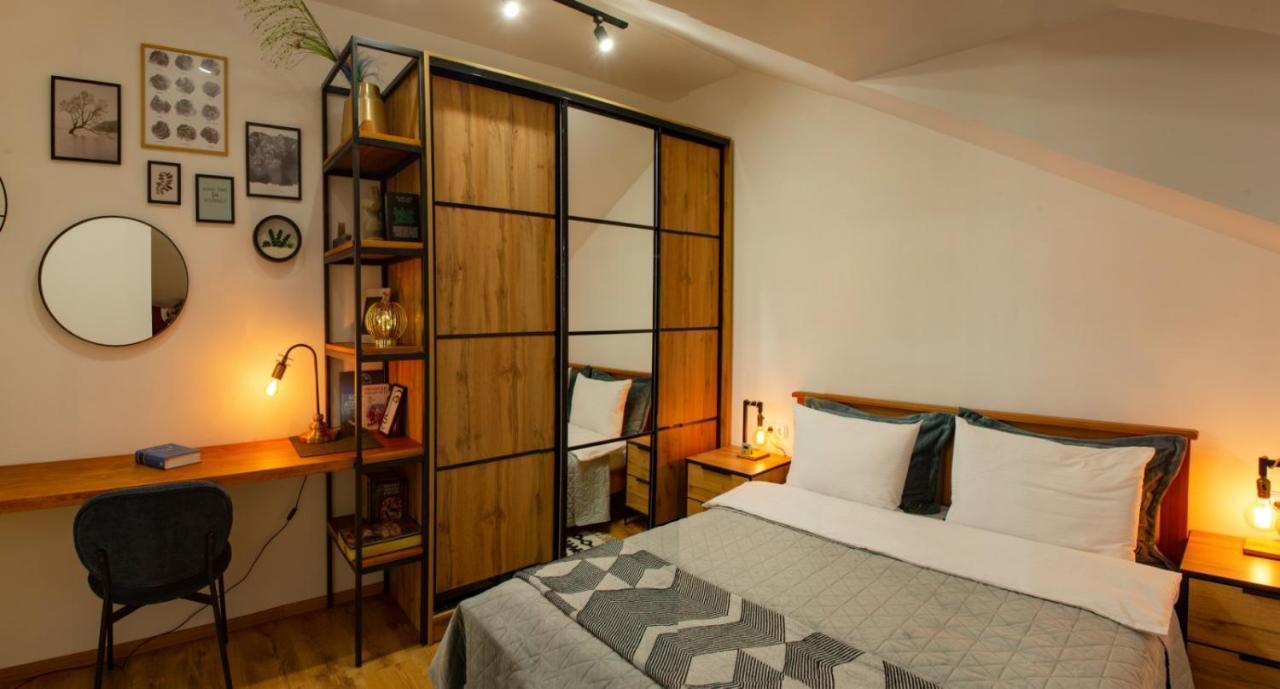 Old Town Loft Apartments 카미야네치포딜시키 외부 사진