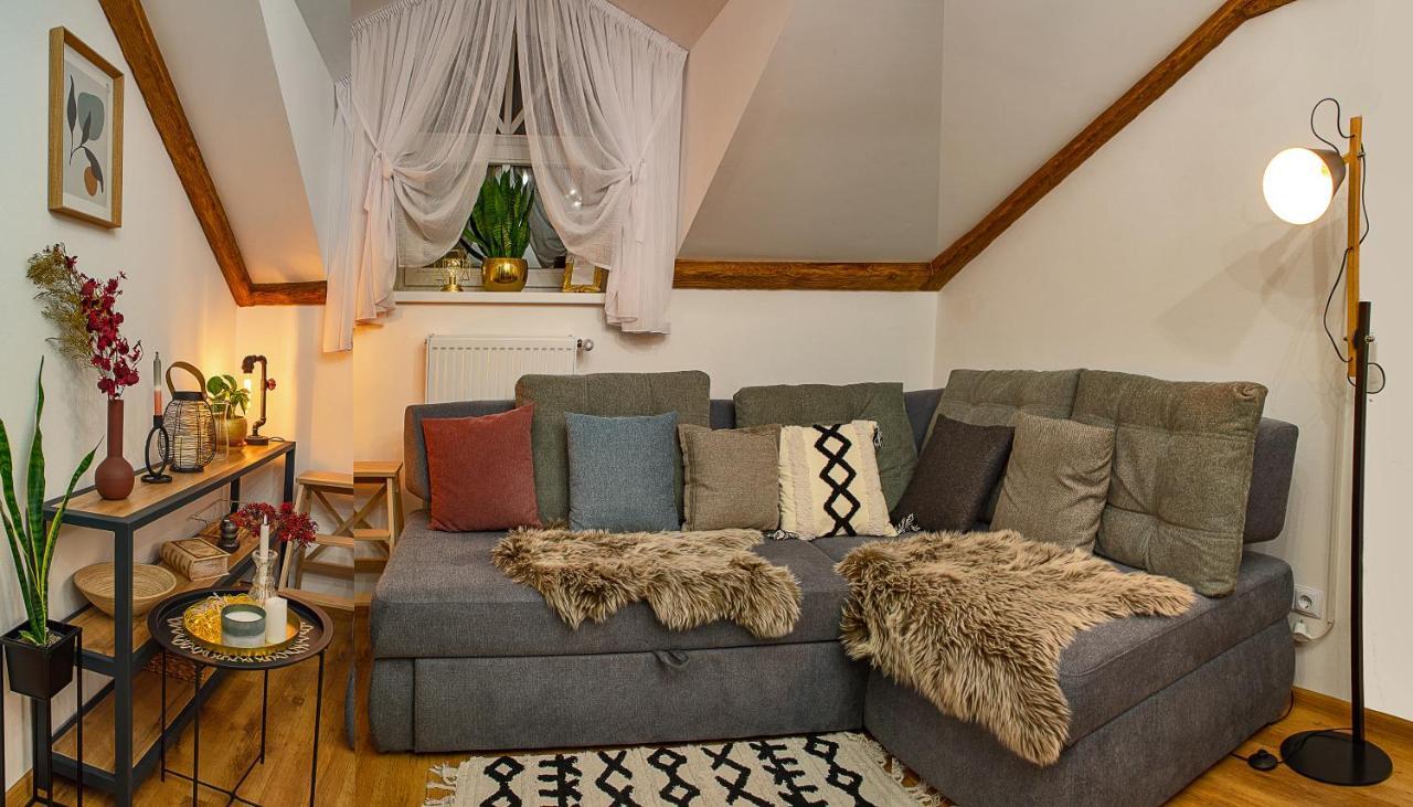 Old Town Loft Apartments 카미야네치포딜시키 외부 사진