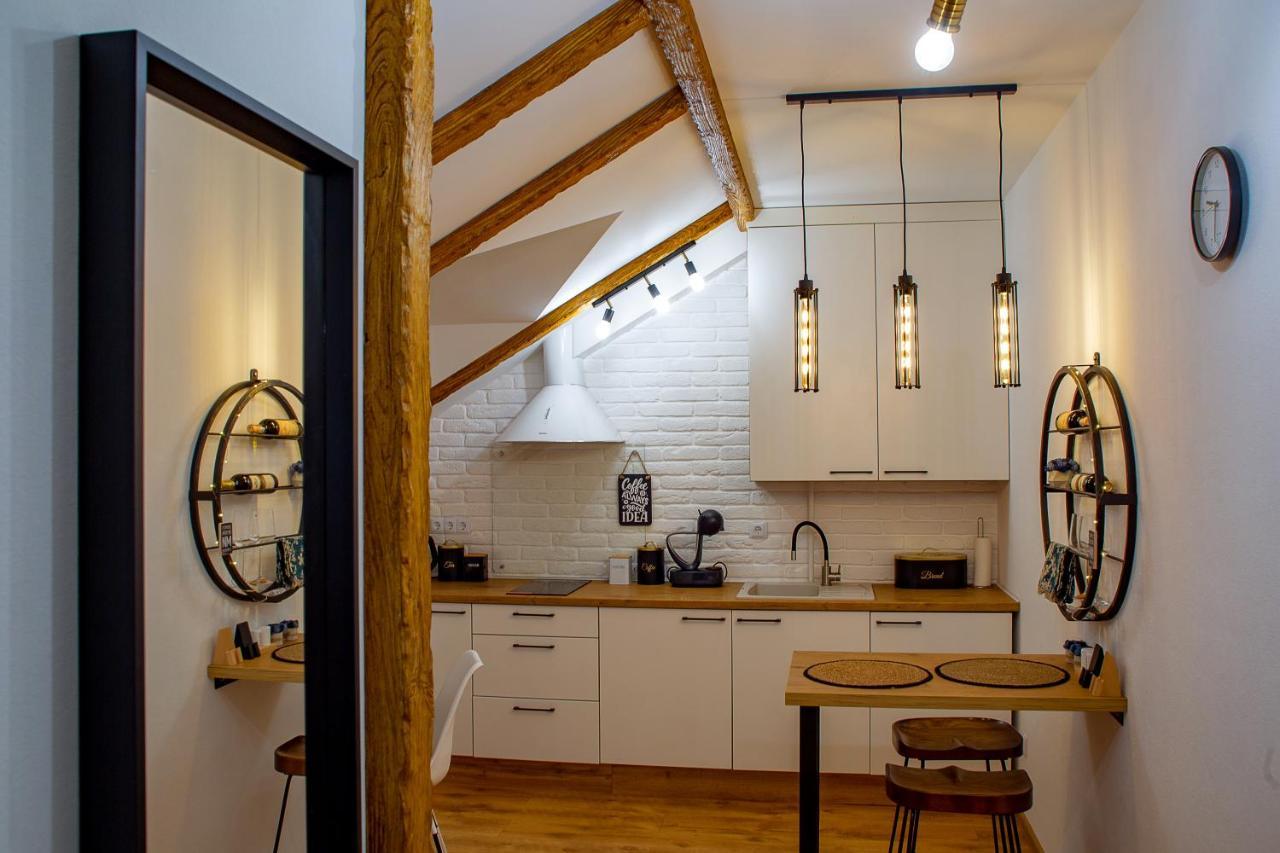 Old Town Loft Apartments 카미야네치포딜시키 외부 사진